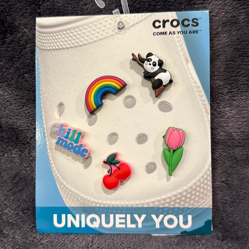 Crocs Jibbitz Uniquely You charms … New!